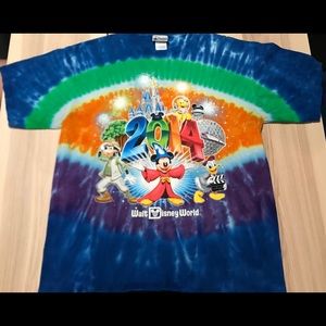 Disney World Disneyland 2014 New Years Tie-Dye‎ XL